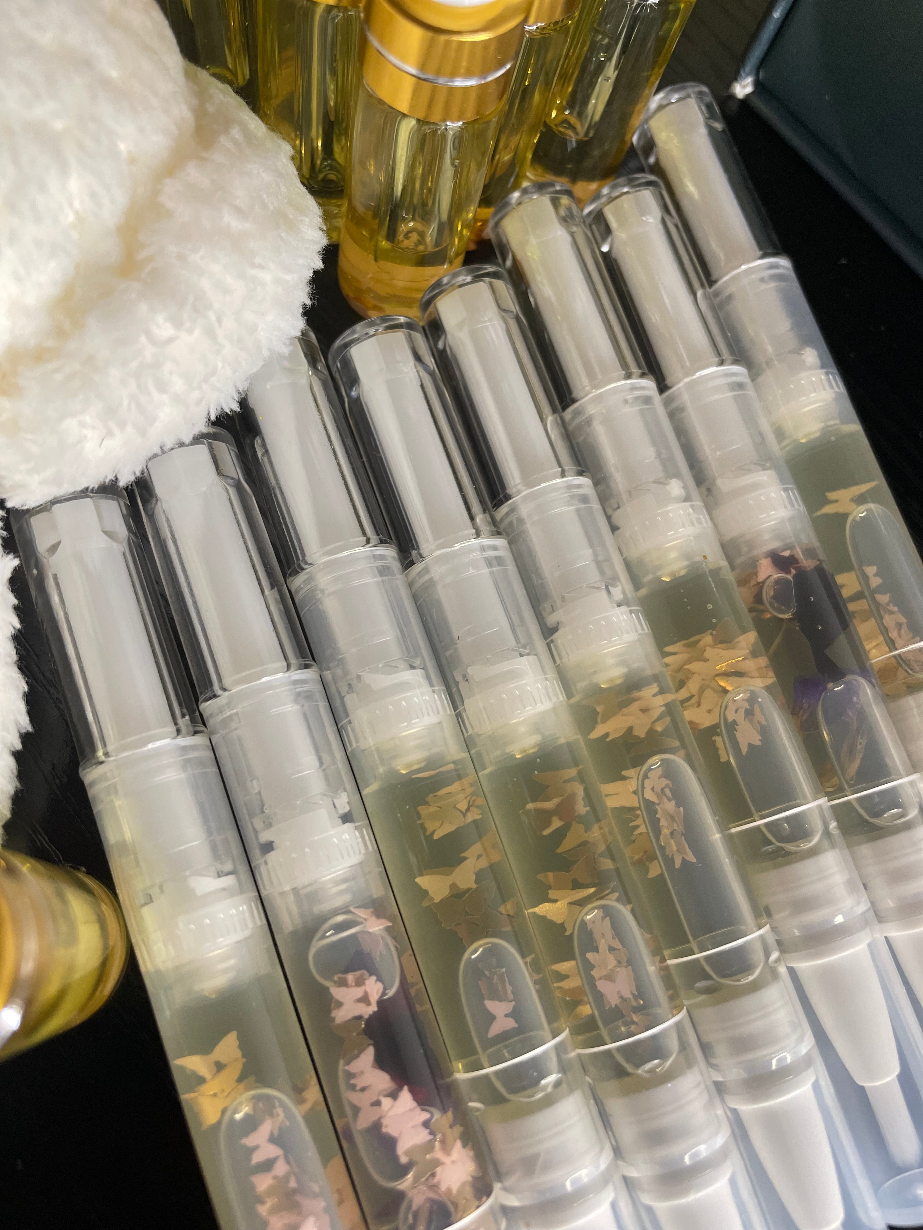 Cuticle oil